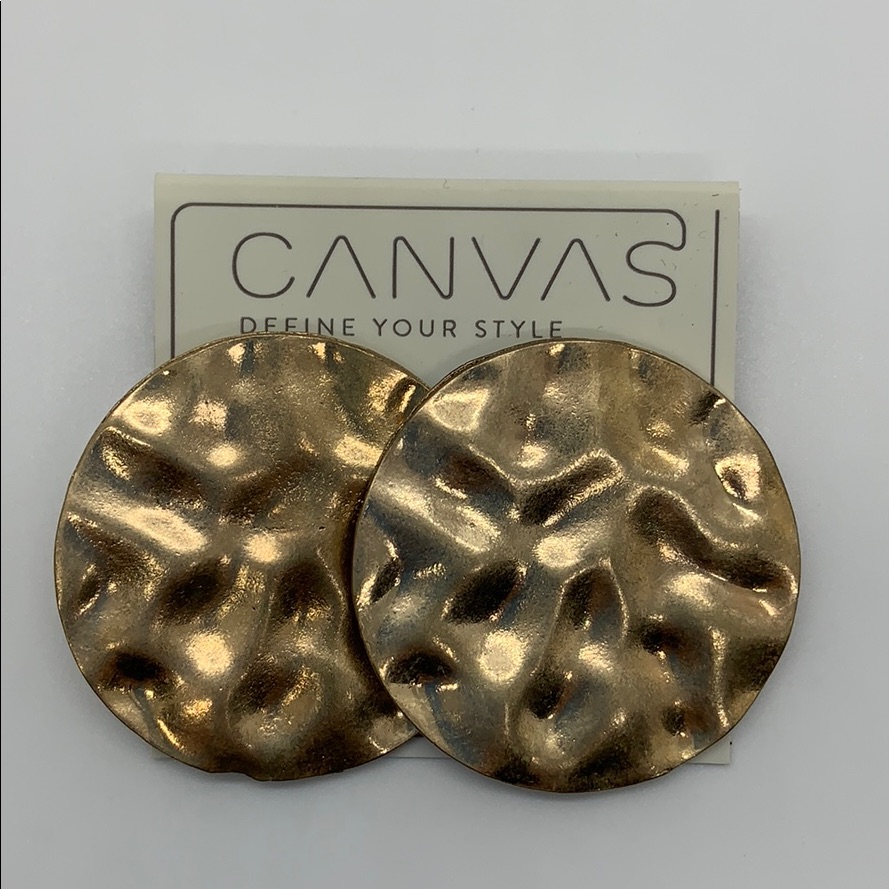 Hammered Gold Pierced Earrings By Canvas New